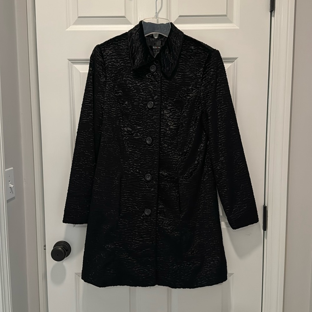 Pretty Black Faux Furry Coat